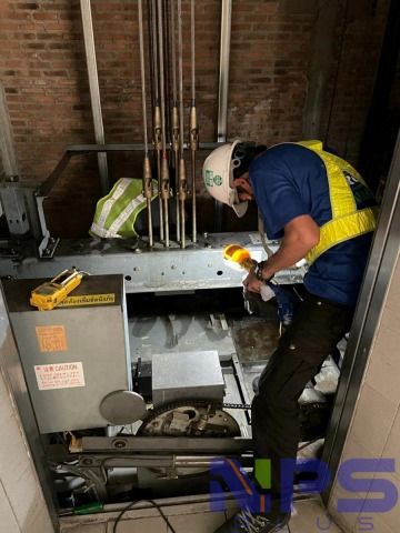 งานซ่อมชุด Control ลิฟต์ Hitachi